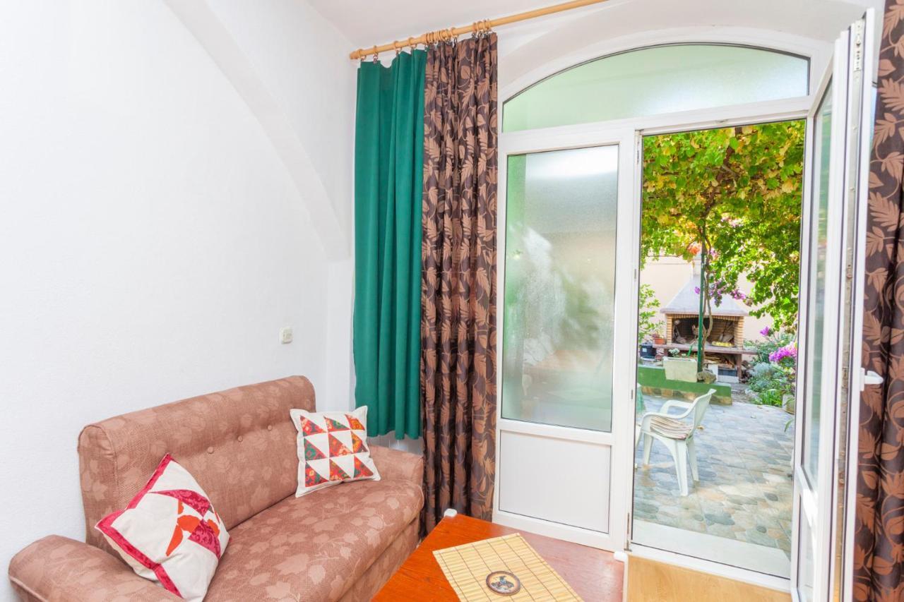 Green Garden Rooms & Apartments Makarska Dış mekan fotoğraf