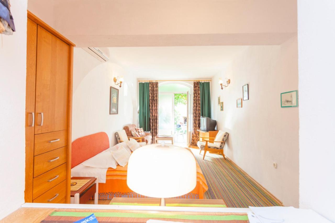 Green Garden Rooms & Apartments Makarska Dış mekan fotoğraf